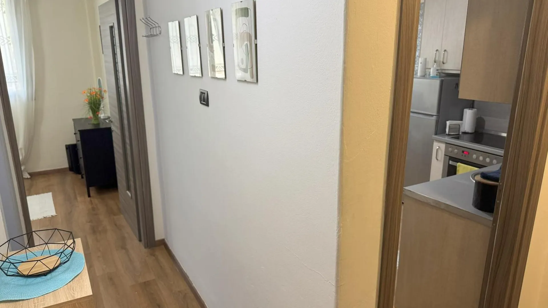 Old School - Classic Value Szaloniki Apartman